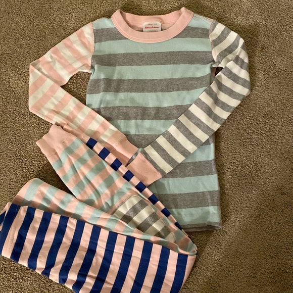 Hanna Andersson pajama set - Picture 1 of 4